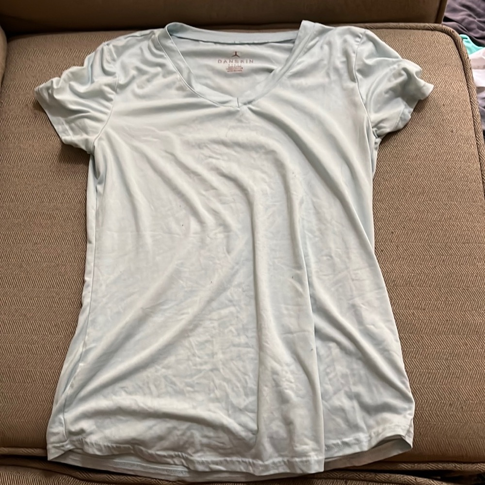 Danskin tee shirt